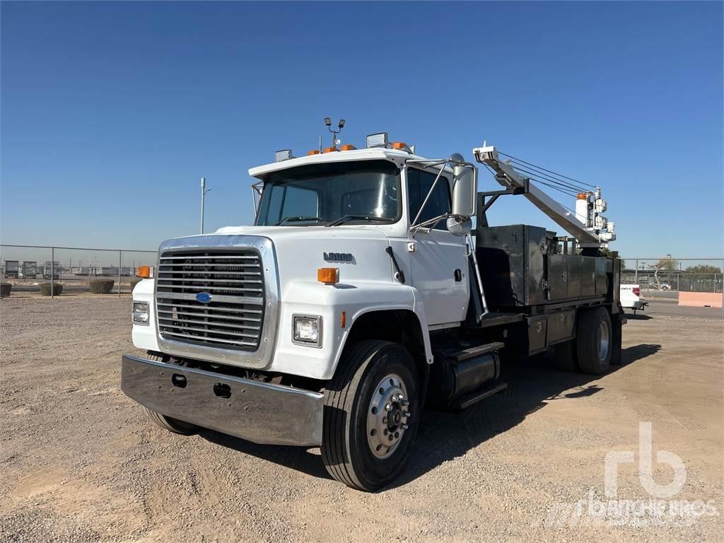 Ford LN8000 Camiones grúa