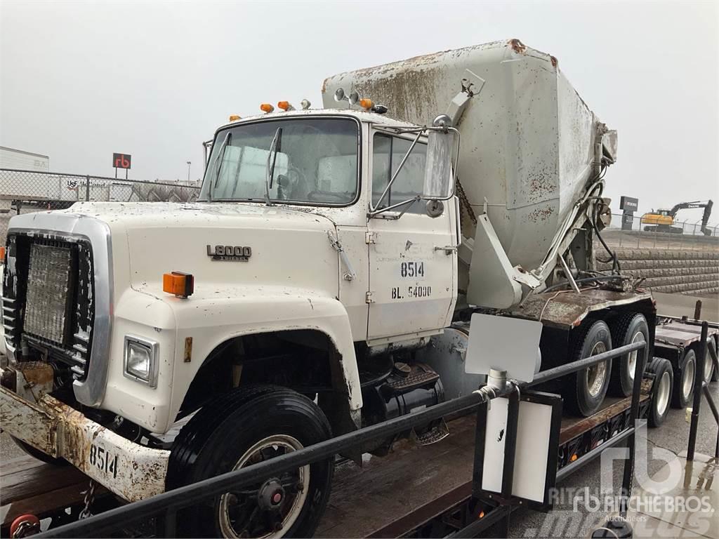 Ford LT8000 Camiones de concreto