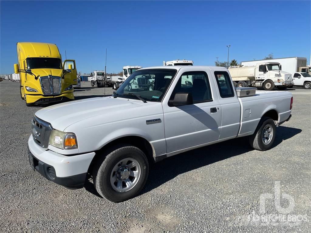 Ford RANGER Caja abierta/laterales abatibles