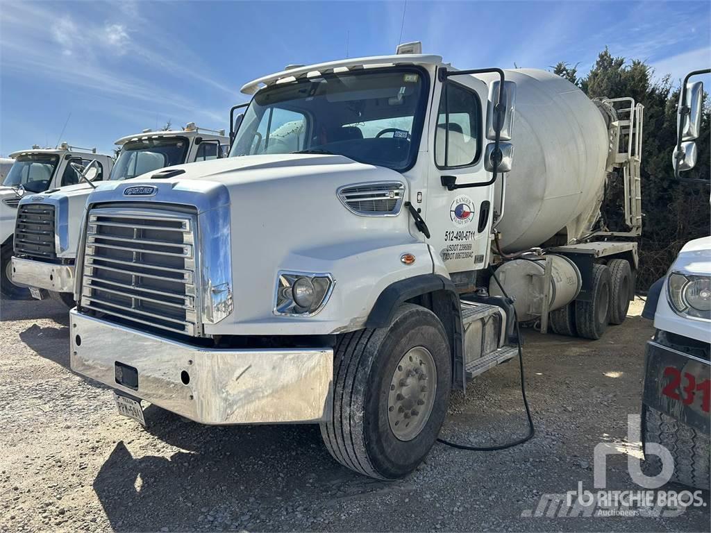 Freightliner 114SD Camiones de concreto