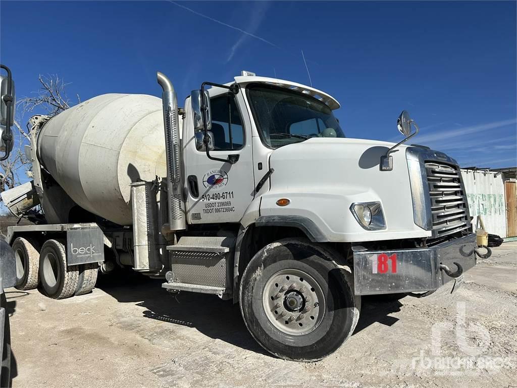 Freightliner 114SD Camiones de concreto