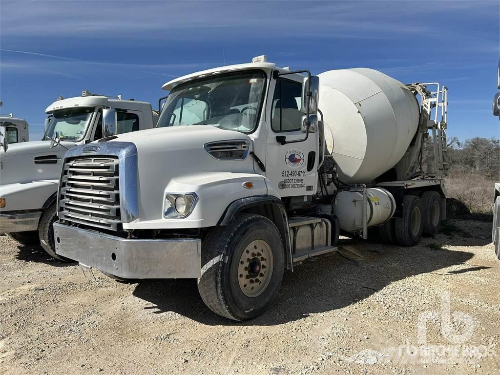 Freightliner 114SD Camiones de concreto