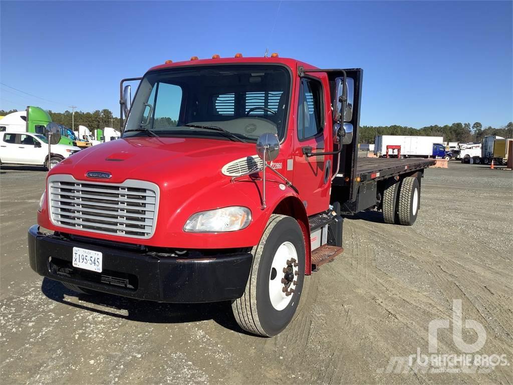 Freightliner M2106 Camiones de cama baja