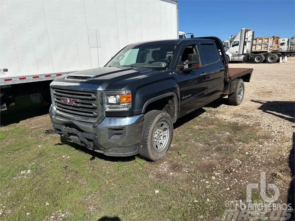 GMC 3500 Camiones de cama baja