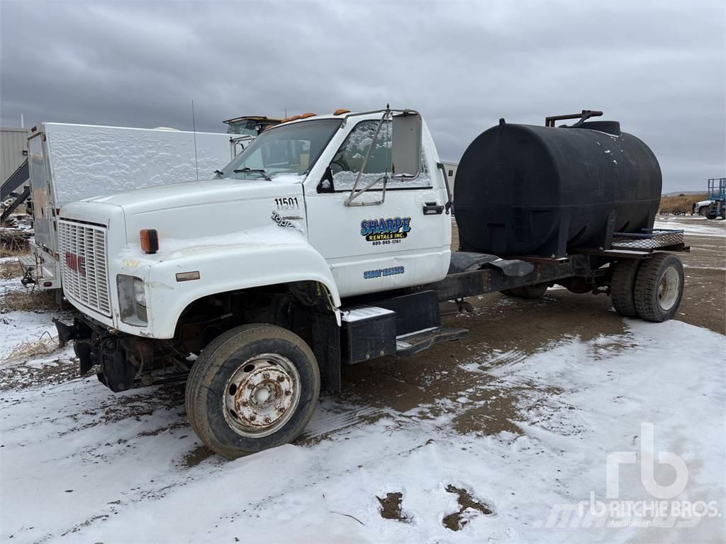 GMC C6H042 Camiones cisterna