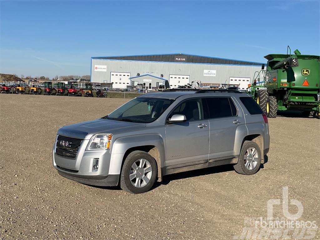 GMC TERRAIN Caja abierta/laterales abatibles