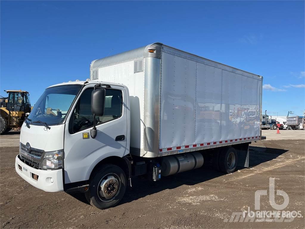 Hino 195 Furgonetas cerradas