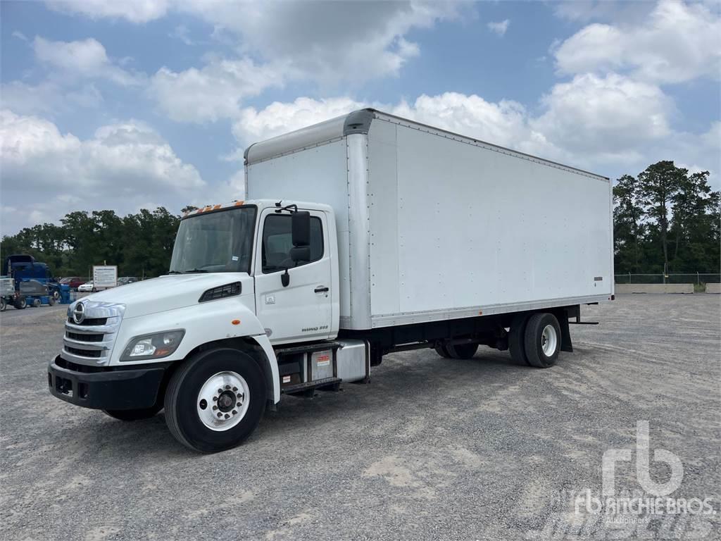 Hino 268 Furgonetas cerradas