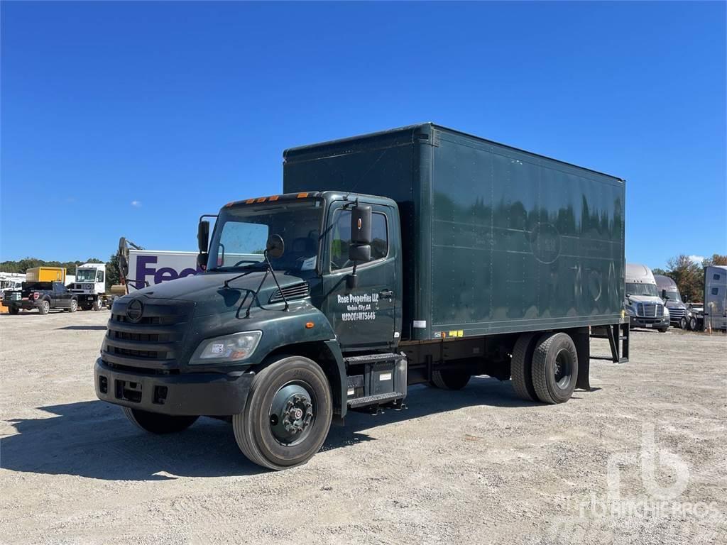 Hino 268 Furgonetas cerradas