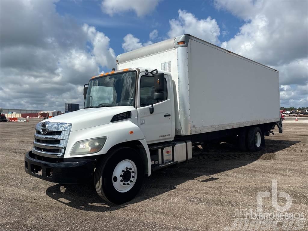 Hino 268 Furgonetas cerradas