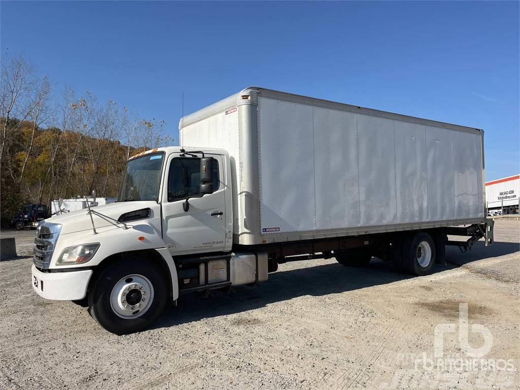 Hino 268 Furgonetas cerradas