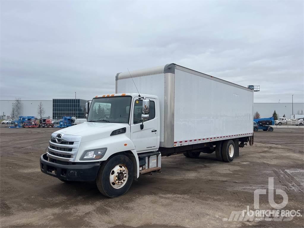 Hino 268 Furgonetas cerradas