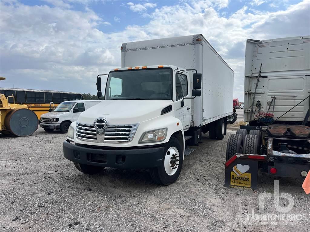 Hino 268 Furgonetas cerradas