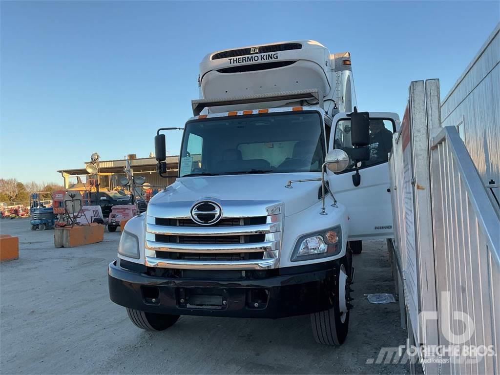 Hino 268 Furgonetas con temperatura controlada