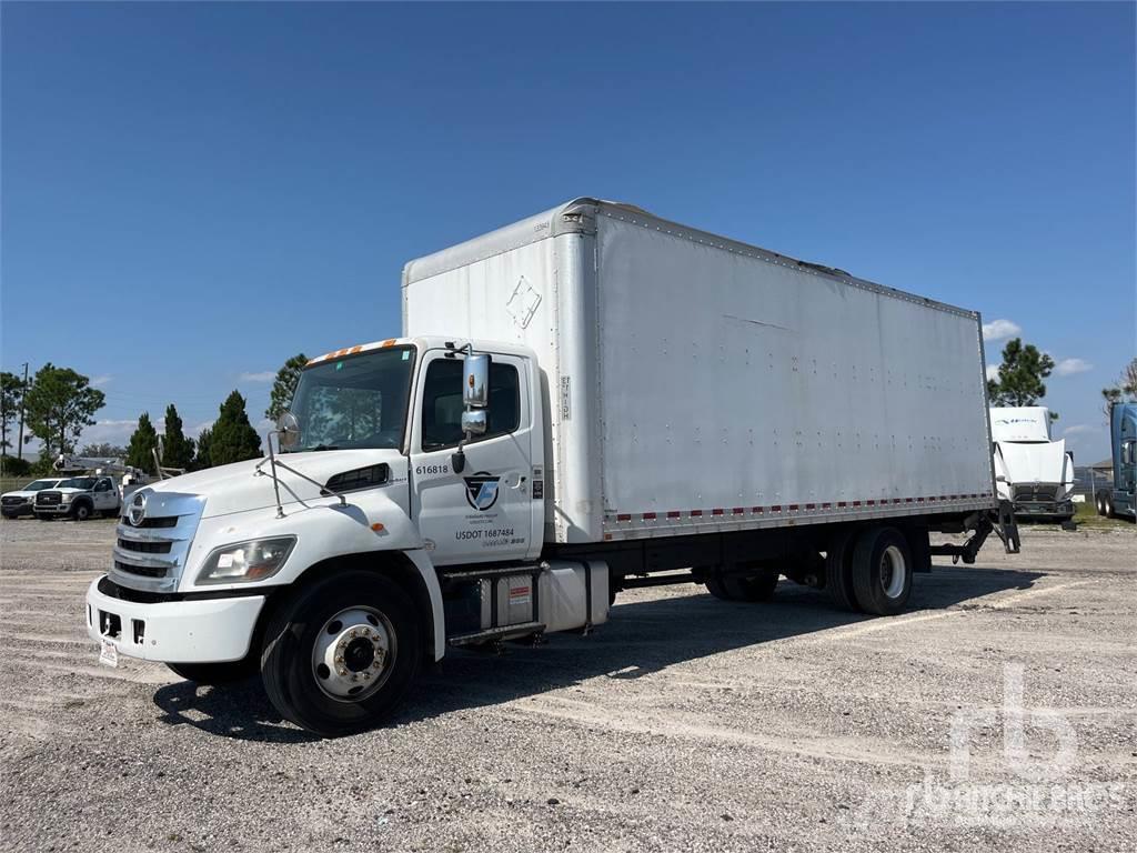 Hino 268 Furgonetas cerradas