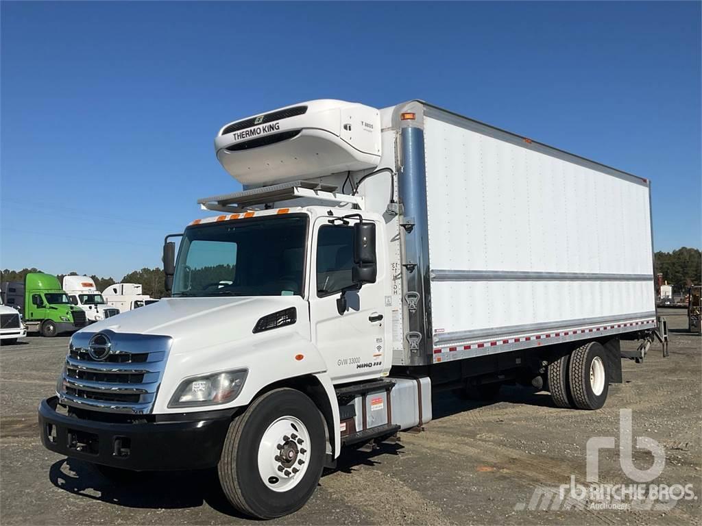 Hino 338 Furgonetas con temperatura controlada