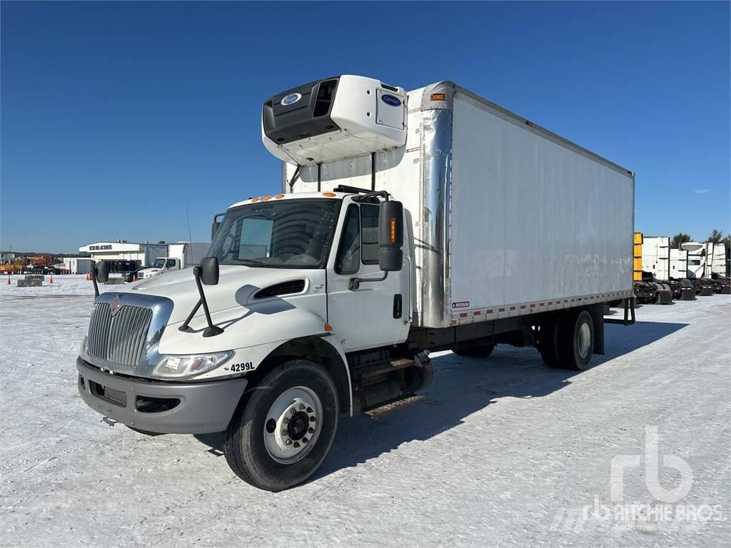 International 4300 Furgonetas con temperatura controlada