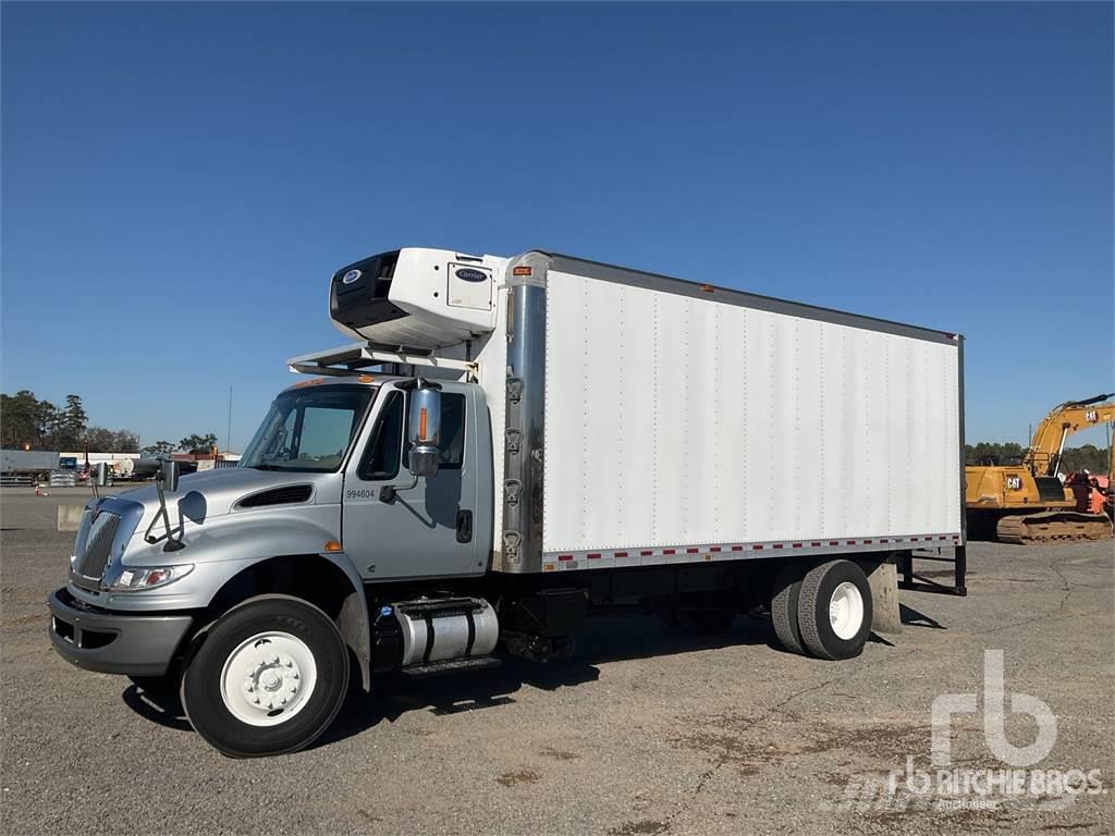 International 4300 Furgonetas con temperatura controlada