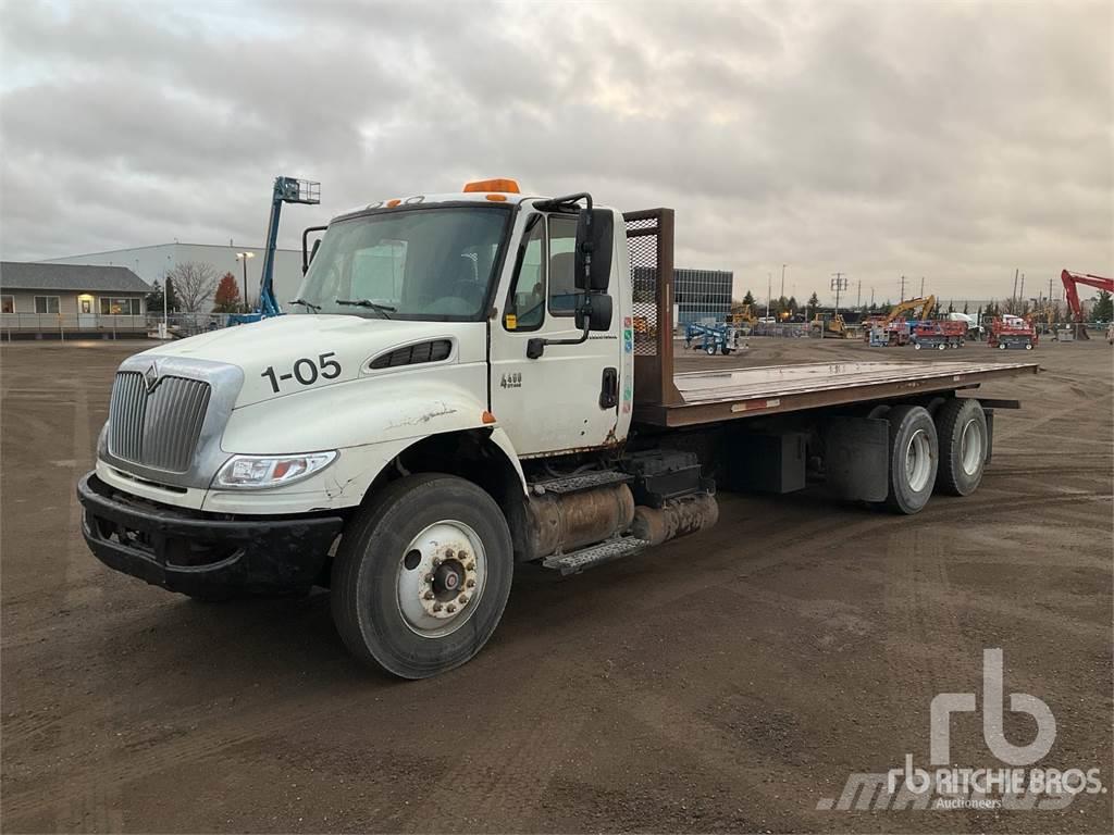 International 4400 Camiones desmontables