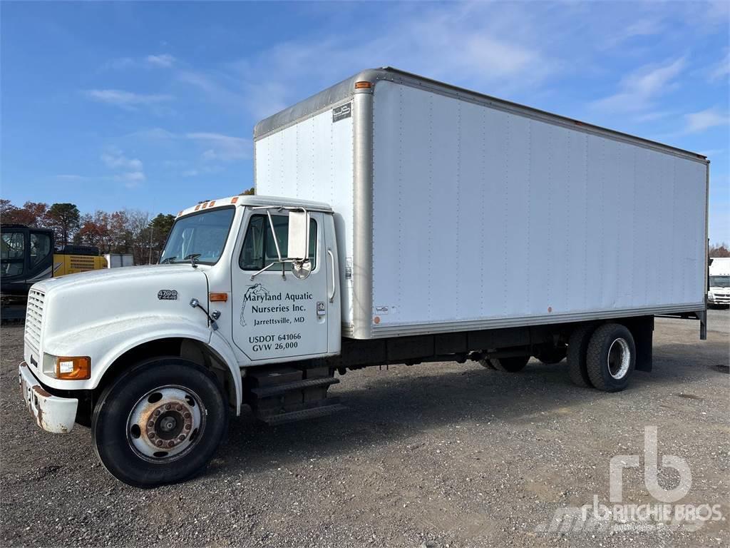 International 4700 Furgonetas cerradas