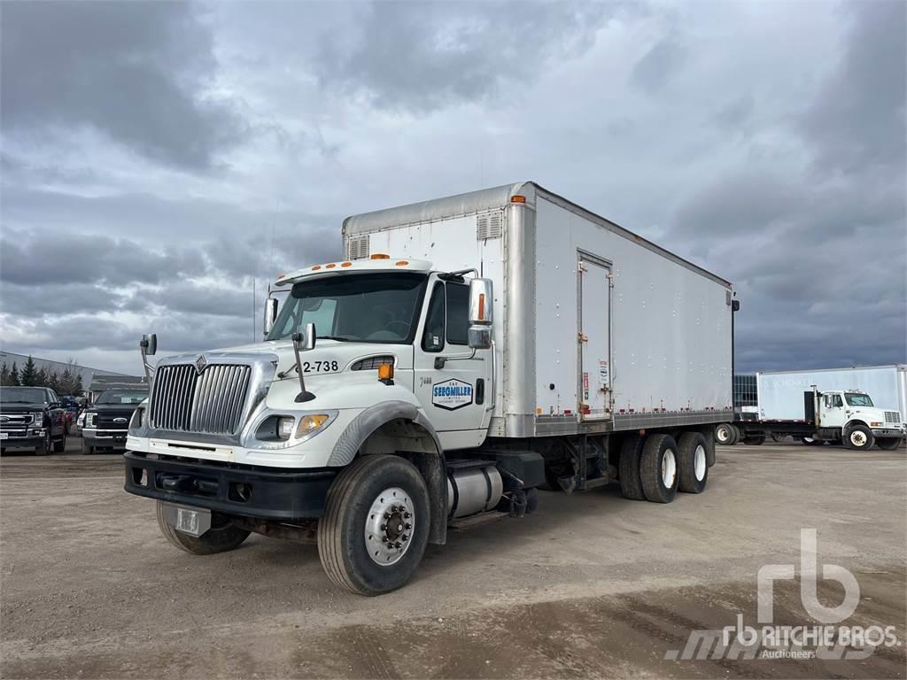 International 7600 Furgonetas cerradas