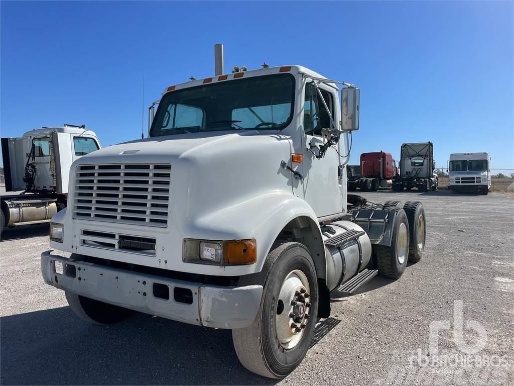 International 8100 Camiones tractor