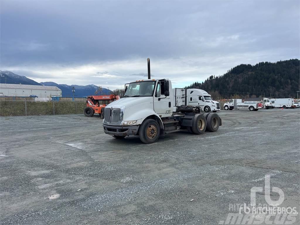 International 8600 Camiones tractor