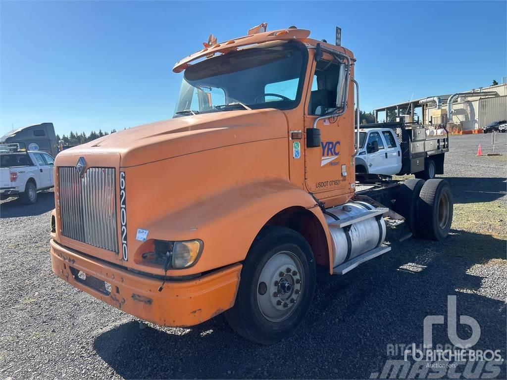 International 9200I Camiones tractor