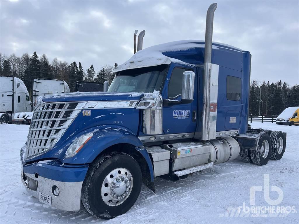 International LONESTAR Camiones tractor