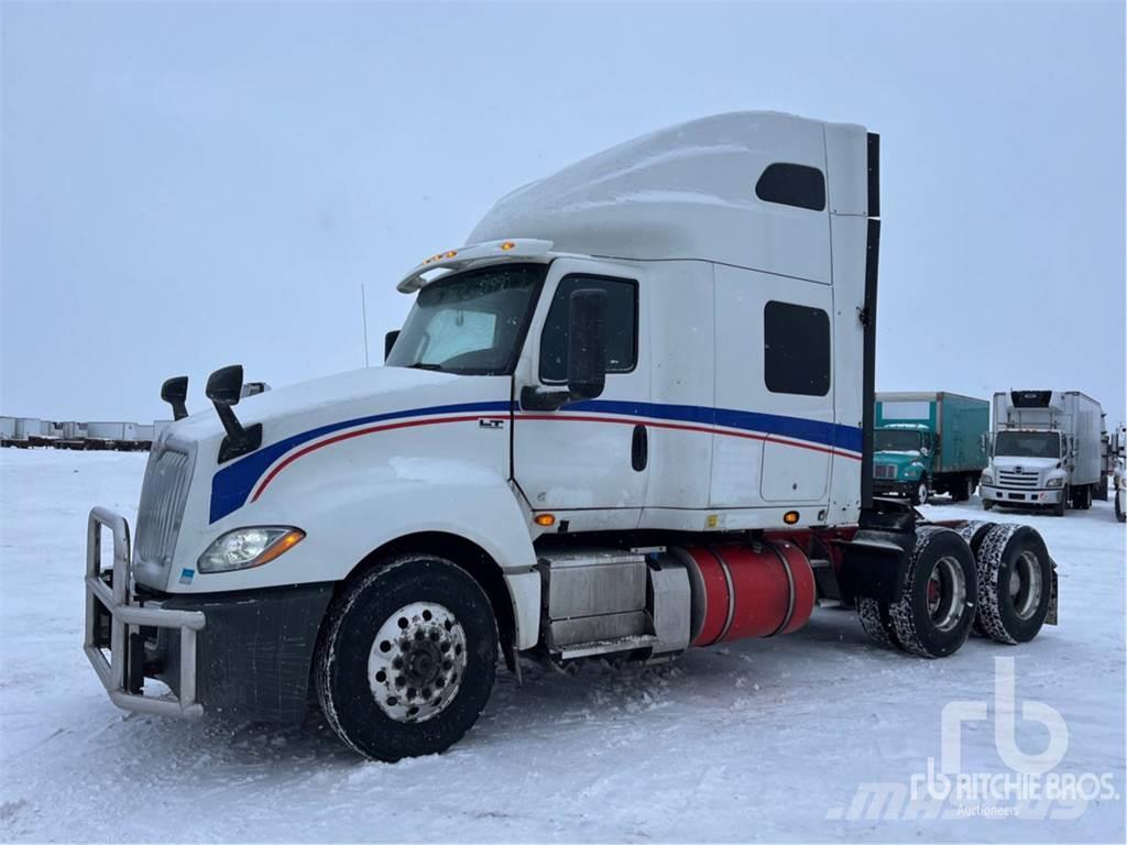 International LT625 Camiones tractor