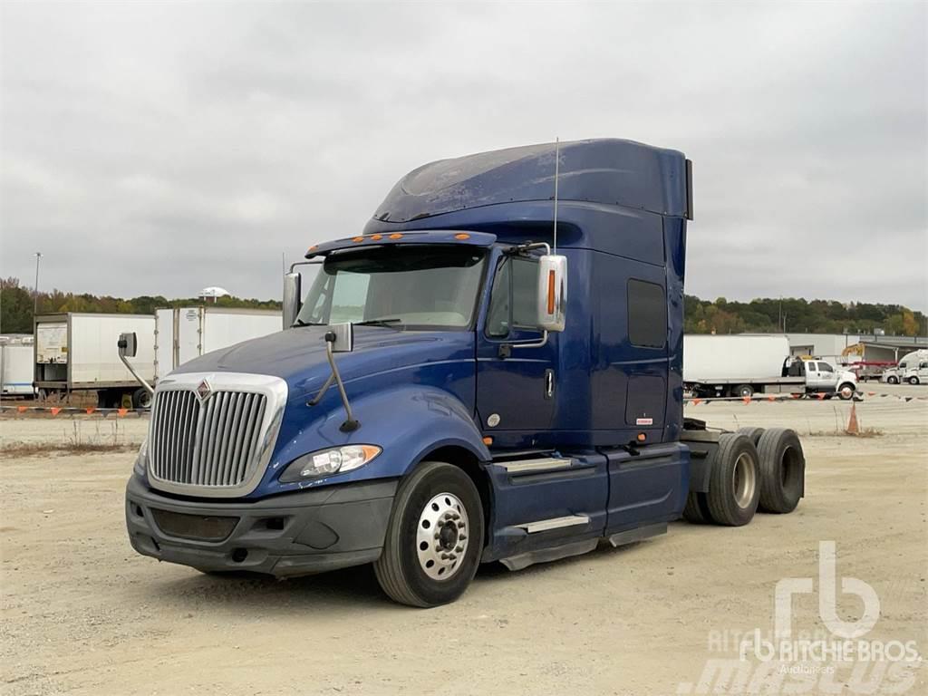 International PROSTAR Camiones tractor