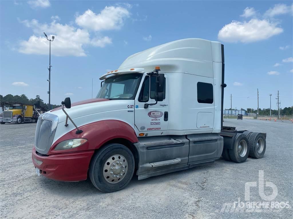 International PROSTAR Camiones tractor