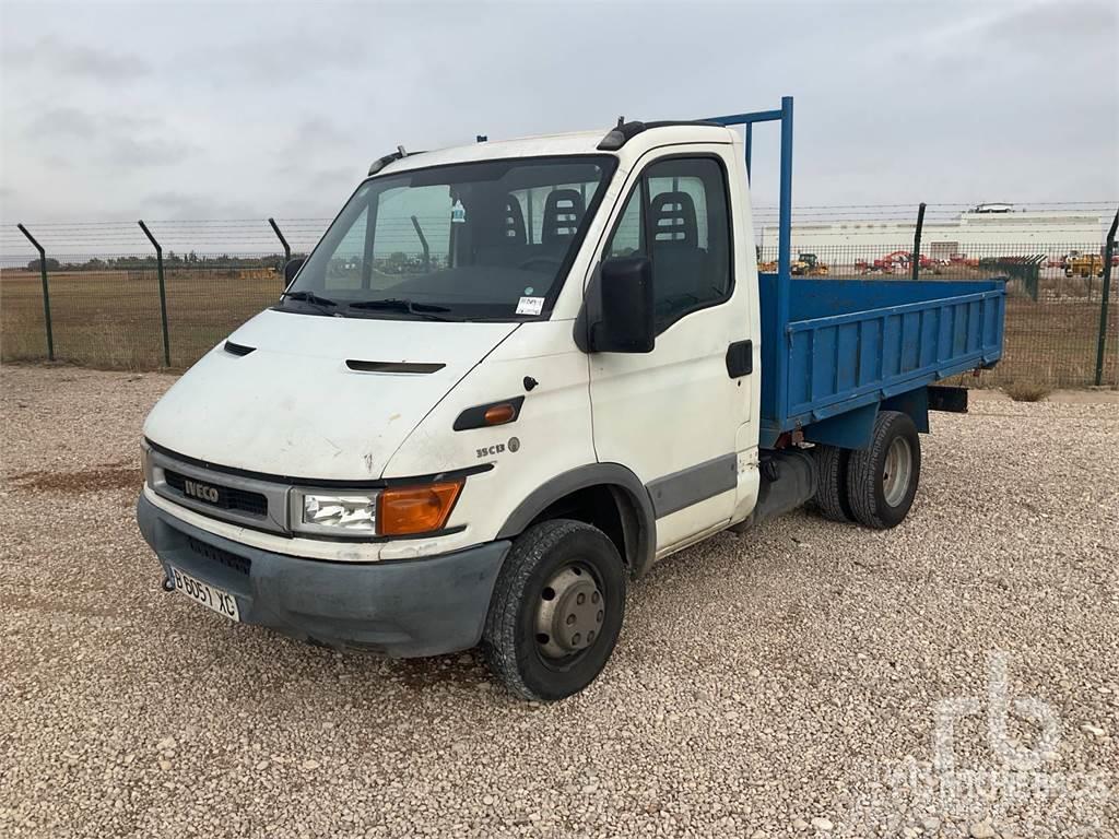 Iveco 35C13 Bañeras basculantes usadas