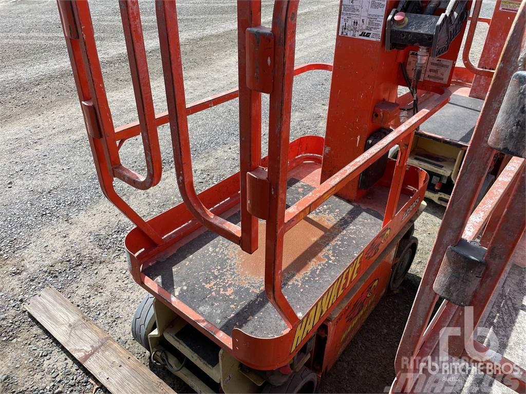 JLG 1230ES Plataformas con brazo de elevación manual