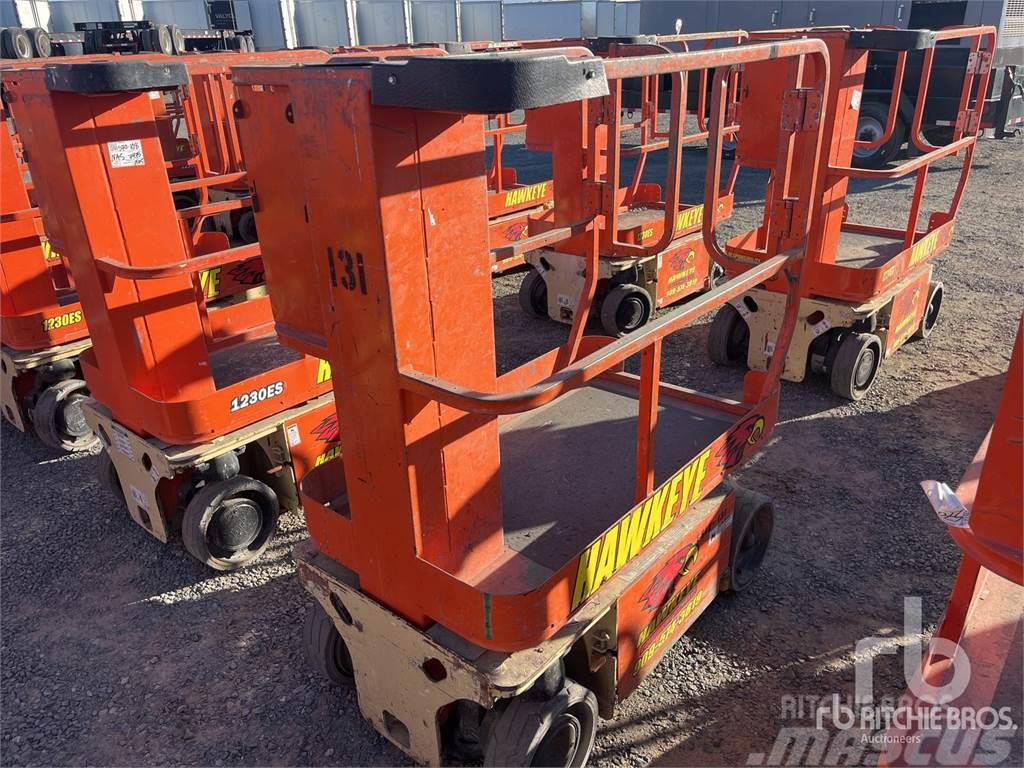 JLG 1230ES Plataformas con brazo de elevación manual