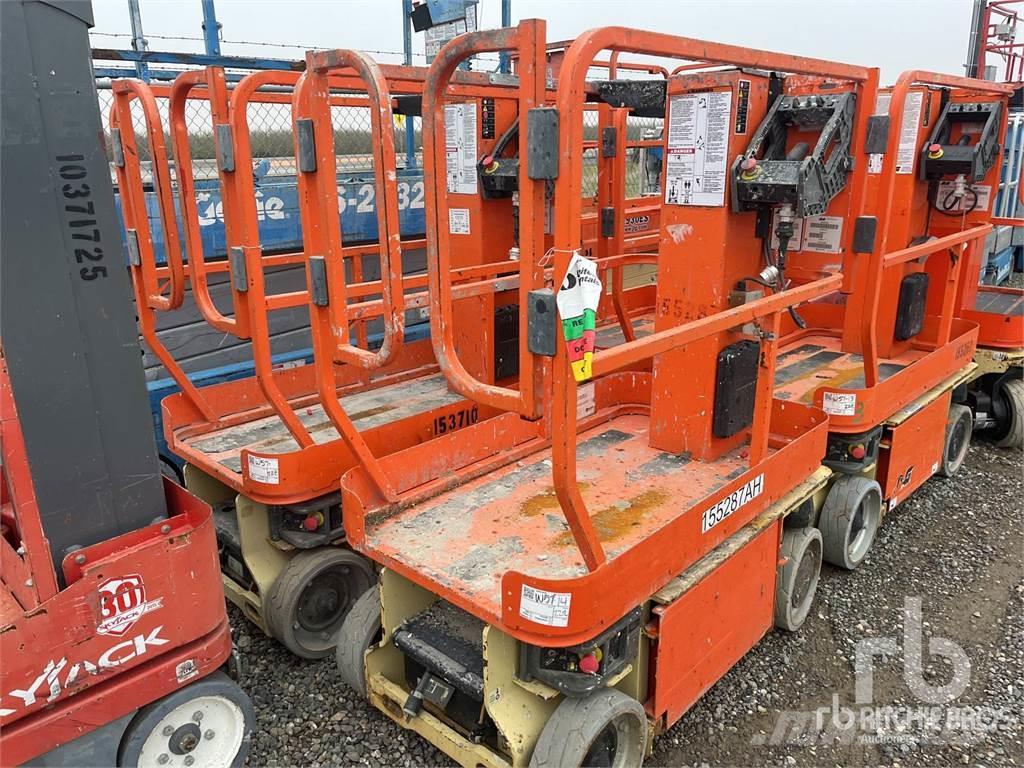 JLG 1230ES Plataformas con brazo de elevación manual