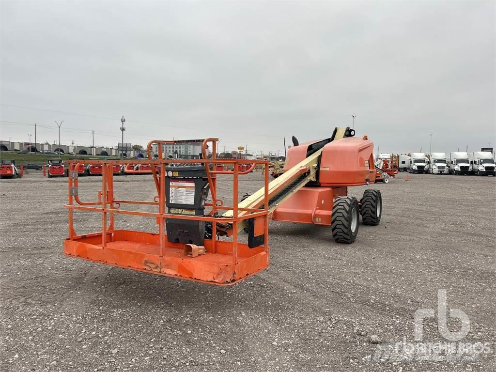 JLG 400S Plataformas con brazo de elevación manual