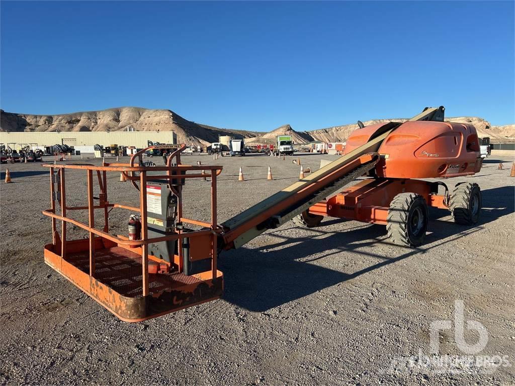 JLG 400S Plataformas con brazo de elevación manual