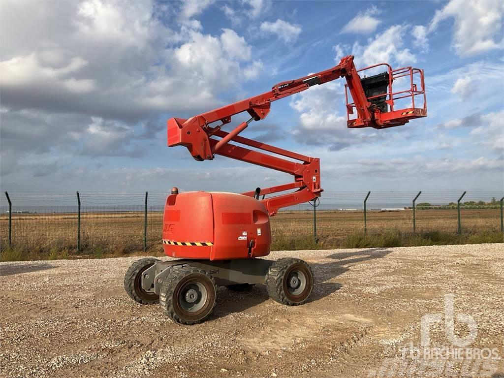 JLG 450AJSII Plataformas con brazo de elevación manual