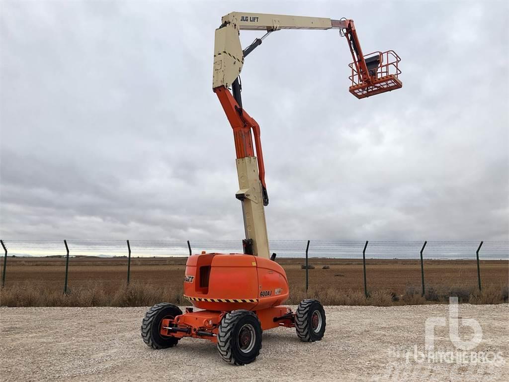 JLG 600AJ Plataformas con brazo de elevación manual