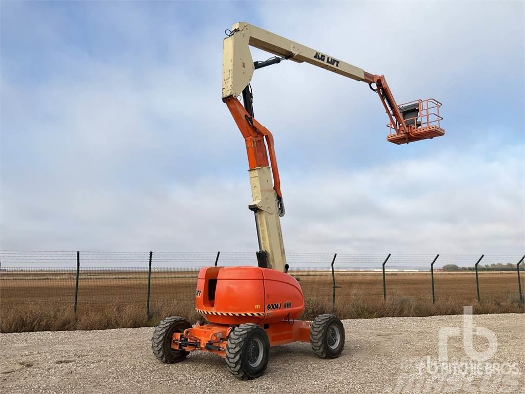 JLG 600AJ Plataformas con brazo de elevación manual