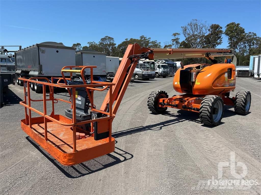 JLG 600AJ Plataformas con brazo de elevación manual