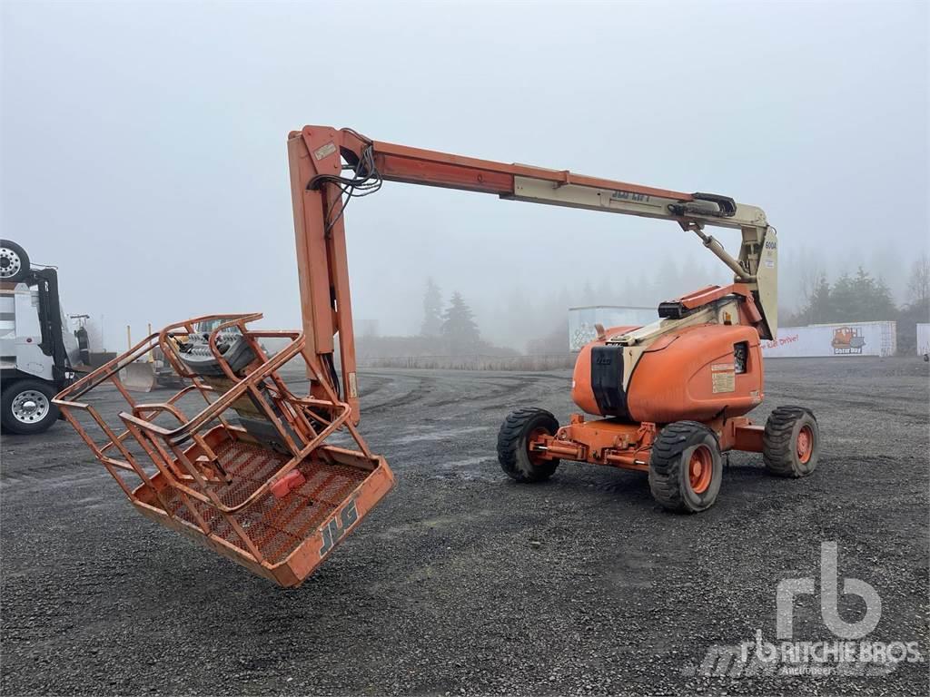 JLG 600AJ Plataformas con brazo de elevación manual