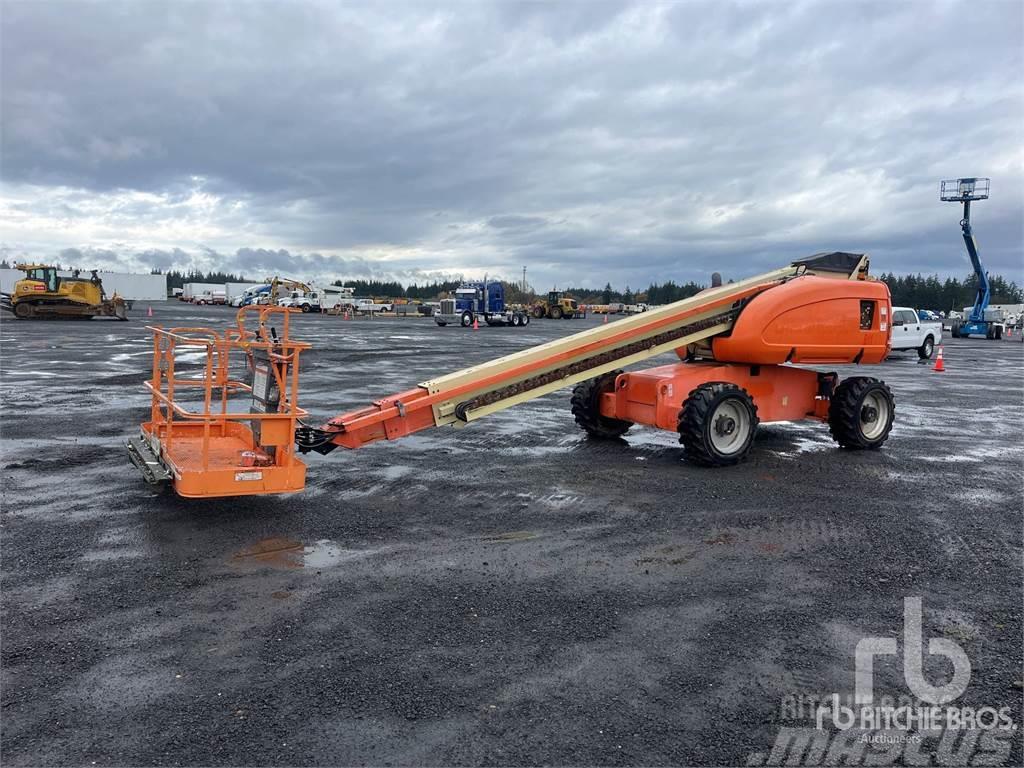 JLG 600S Plataformas con brazo de elevación manual