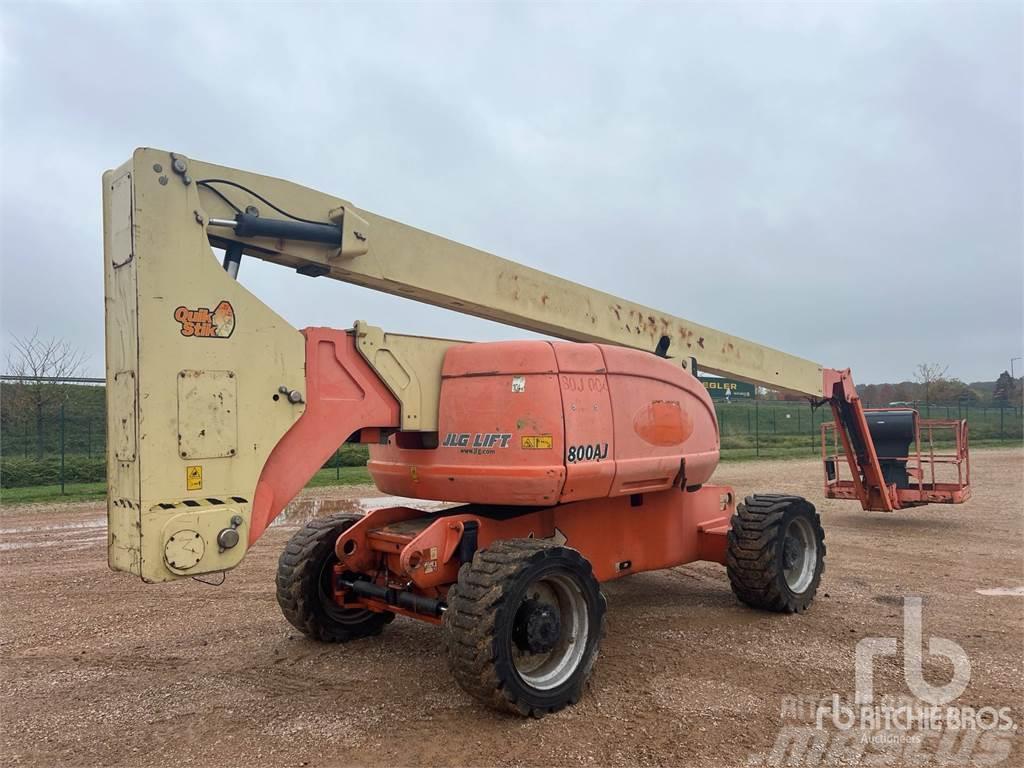 JLG 800AJ Plataformas con brazo de elevación manual