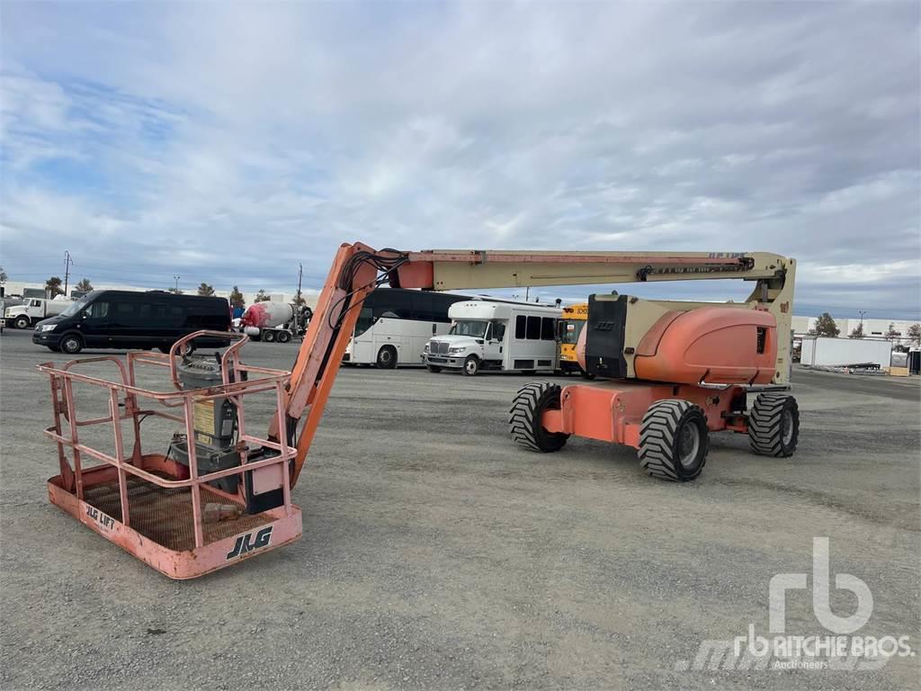 JLG 800AJ Plataformas con brazo de elevación manual