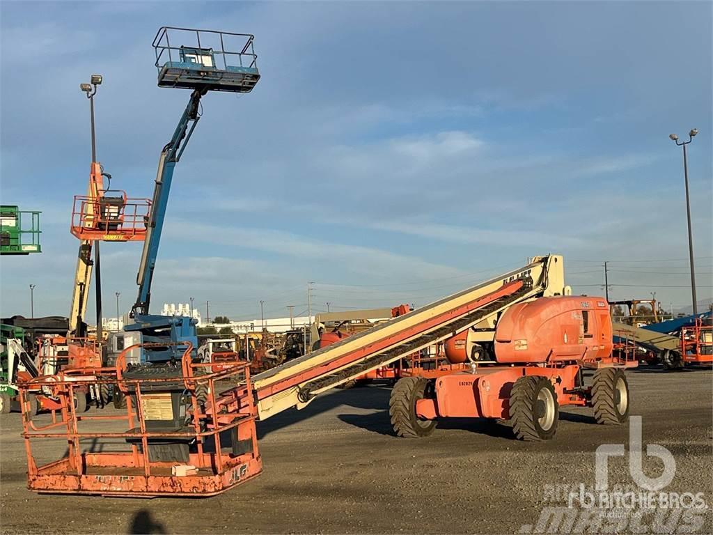 JLG 800S Plataformas con brazo de elevación manual