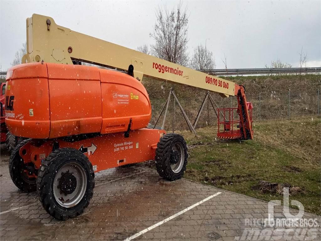 JLG 860SJ Plataformas con brazo de elevación manual