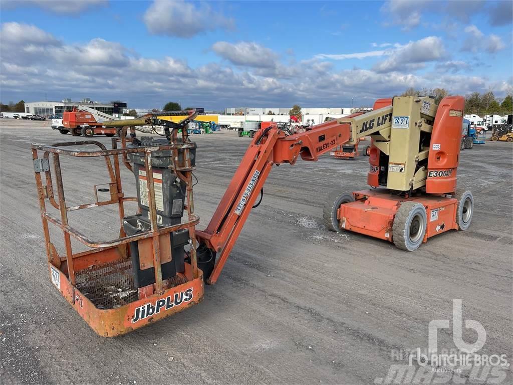 JLG E300AJP Plataformas con brazo de elevación manual