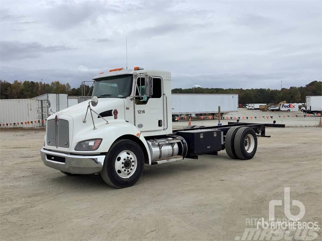 Kenworth T370 Camiones con chasís y cabina